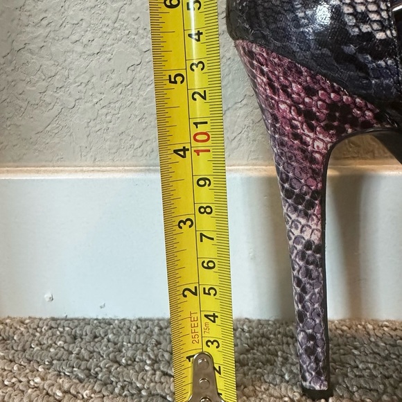 🔥 NWOT Pink/Purple Ankle Strap Heels - Picture 11 of 12